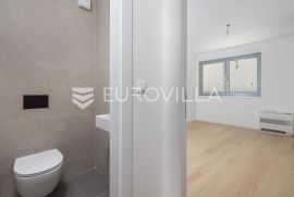 Opatija, moderan trosoban stan NKP 119 m2 u novogradnji, Opatija, Kвартира