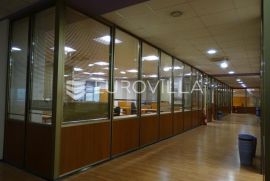 Rijeka, Centar, poslovni prostor površine 800m2, Rijeka, Immobili commerciali