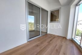 Istra, Pula, Veli Vrh, dvosoban stan NKP 75,36 m2, Pula, Wohnung