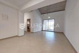 Istra, Pula, Veli Vrh, dvosoban stan NKP 75,36 m2, Pula, Wohnung