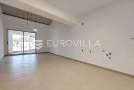 Istra, Pula, Veli Vrh, dvosoban stan NKP 75,36 m2, Pula, Wohnung