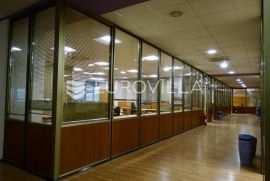 Rijeka, Centar, poslovni prostor površine 800m2, Rijeka, Gewerbeimmobilie