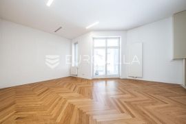 Zagreb, Centar, prekrasan trosoban stan u strogom centru, 124 m2, Zagreb, Appartement