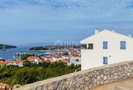 OTOK CRES, CRES CENTAR - Stan 3S+DB + 2 parkirna mjesta + POGLED NA MORE, Cres, Wohnung