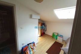 Bakarac - luksuzni dvoetažni stan, Kraljevica, Appartment