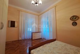 OPATIJA, VOLOSKO - stan 115 m2 s terasom tri koraka od mora, Opatija, Stan