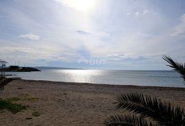 OTOK PAG, POVLJANA - Prekrasan stan u Povljani, korak od plaže s terasom koja nudi spektakularan pogled na more !, Povljana, Διαμέρισμα