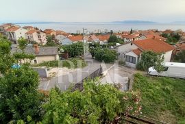 Prodaja kuće s tri stana i garažom na Gornjem Zametu S+P+1+VP, Rijeka, Maison