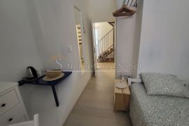 Mali Lošinj - Kuća, 87.83 m2, Mali Lošinj, Casa