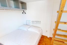 Prodaja apartman Privlaka 91 m2, prvi red do mora, 3s, 2. kat, terasa, Privlaka, Wohnung