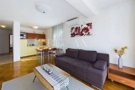 Crikvenica - stan drugi red do mora, Crikvenica, Apartamento