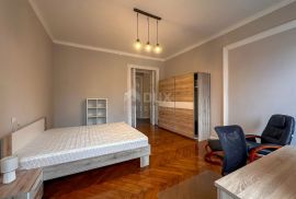 RIJEKA, CENTAR - adaptirani 4S+DB u strogom centru, Rijeka, Appartement