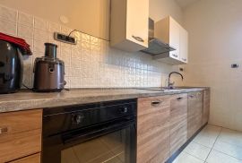 RIJEKA, CENTAR - adaptirani 4S+DB u strogom centru, Rijeka, Appartement