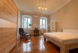 RIJEKA, CENTAR - adaptirani 4S+DB u strogom centru, Rijeka, Διαμέρισμα