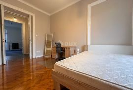 RIJEKA, CENTAR - adaptirani 4S+DB u strogom centru, Rijeka, Appartement