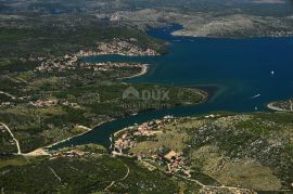 ŠIBENIK, BILICE - Građevinsko zemljište s pogledom na more - 413 m2 (E), Šibenik - Okolica, Tierra