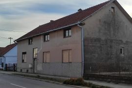 Kuća na prodaju , Vukovar, Casa