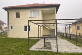 72246 Catici, Zenicko-dobojski kanton, Kakanj, Casa