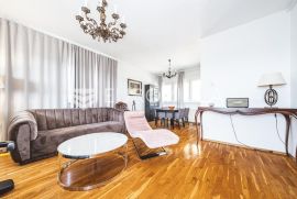 Zagreb, Ilica trosoban penthouse NKP 107 m2 s prekrasnim pogledom, parking, Zagreb, Kвартира