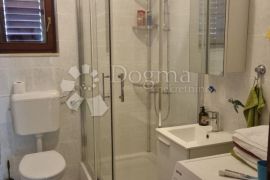 Malinska apartman, prvi kat, pogled na more, Malinska-Dubašnica, Appartment