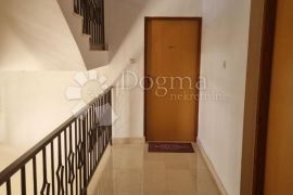 Malinska apartman, prvi kat, pogled na more, Malinska-Dubašnica, Appartment