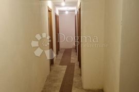 Malinska apartman, prvi kat, pogled na more, Malinska-Dubašnica, Appartment