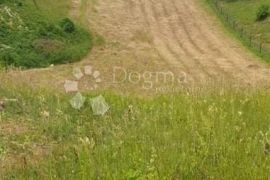 Građevinski teren kod Rastoka, Slunj, Slunj, Terrain