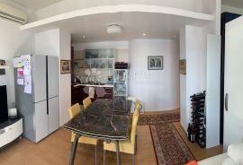 Opatija, centar, stan s otvorenim pogledom na more, Opatija, Appartment