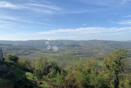 MOTOVUN STARA JEZGRA KAMENA KUĆA S NEODOLJIVIM POGLEDOM, Motovun, بيت