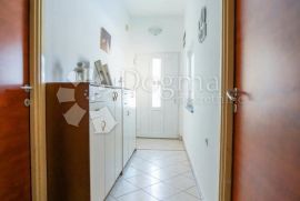 ZADAR - STANOVI - APARTMANSKA KUĆA, Zadar, Famiglia