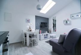 ZADAR - STANOVI - APARTMANSKA KUĆA, Zadar, Kuća