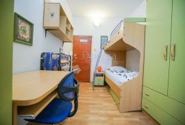 ZADAR - STANOVI - APARTMANSKA KUĆA, Zadar, Famiglia