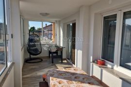 ZADAR - STANOVI - APARTMANSKA KUĆA, Zadar, Σπίτι