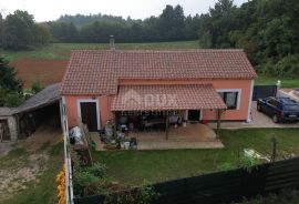 ISTRA, BARBAN - Luksuzna vila s pomoćnim objektom, Barban, Casa