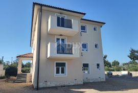 OTOK KRK, okolica MALINSKE - Dva apartmana u novogradnji, Malinska-Dubašnica, Haus