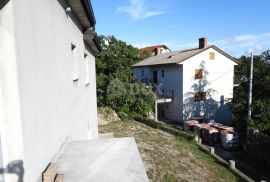 RIJEKA, MARINIĆI, PEHLIN- kuća 250 m2 s pogledom na more + okoliš 600m2, Rijeka, Casa