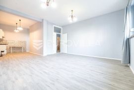 Zagreb, Črnomerec, poslovni prostor/stan NKP 90 m2 + 2 PM, Zagreb, Propiedad comercial