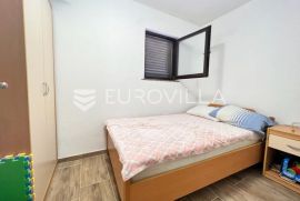 Istra, Rovinjsko selo, kuća u nizu od 90m2 u mirnom okruženju, Rovinj, House