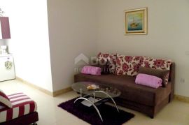 ISTRA, POREČ - Apartmanska kuća u blizini mora, Vrsar, Дом