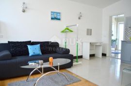 ISTRA, POREČ - Apartmanska kuća u blizini mora, Vrsar, Дом