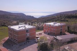 Istra, Labin - prekrasni penthouse u urbanoj villi, A7 2. kat, NKP 112.15 m2 - pogled na more, Labin, Apartamento