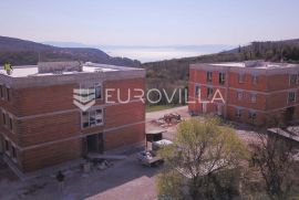 Istra, Labin - prekrasni penthouse u urbanoj villi, A7 2. kat, NKP 112.15 m2 - pogled na more, Labin, Apartamento