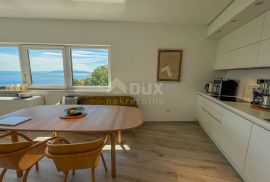 OPATIJA, POBRI - penthouse iznad centra Opatije s garažom, panoramski pogled na more, Opatija - Okolica, Appartment