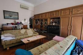 Gospodski stan na 5 minuta od Korza, 159m2, Rijeka, Appartement