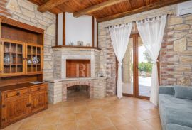 Svetvinčenat kamena villa 155m2, bazen, pogled na more !!!, Svetvinčenat, بيت