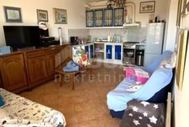 CRIKVENICA, DRAMALJ - Dva apartmana blizu mora sa odličnim pogledom, Crikvenica, Flat