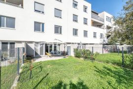 Zagreb, Siget, dvoetažni stan NKP 114m2 s PM, Zagreb, Wohnung