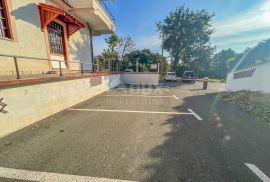 OPATIJA, LOVRAN - 200m2 poslovni prostor za poduzetničku namjenu, samo 200 metara od mora i centra, PARKING, Lovran, Εμπορικά ακίνητα