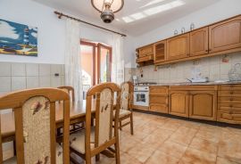 Novigrad, samostojeća kuća 500 m od mora, Novigrad, Casa