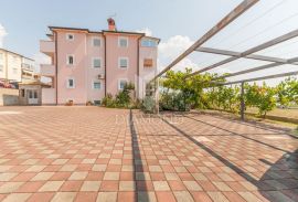 Novigrad, Stan s predivnim pogledom na more!, Novigrad, Apartamento